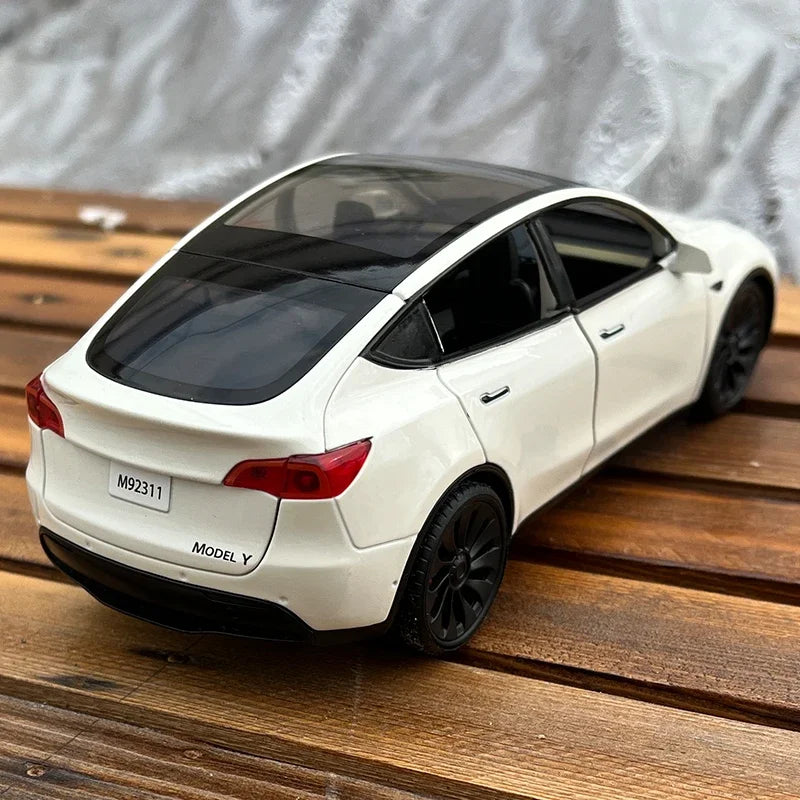 1:24 Model Y Model 3 Model S Metal Alloy Diecast Toy Car Model Sound And Light Children's Toy Collectibles Birthday Gifts